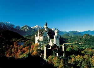 Schloss_Neuschwanstein_-_c_BAYERN_TOURISMUS_Marketing_GmbH_RET_300x0